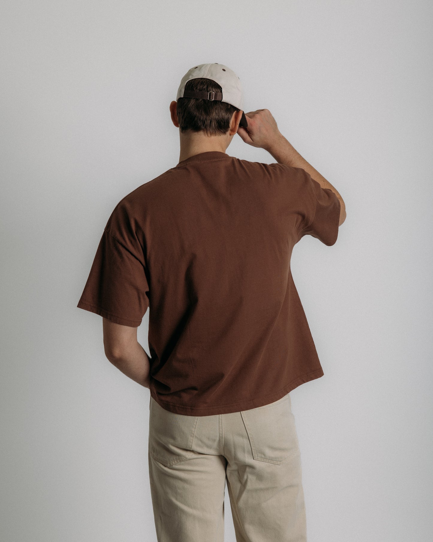 BOXY FIT PARC FERMÉ TEE (BROWN)